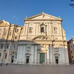 Oliviero - Piazza Navona Suite