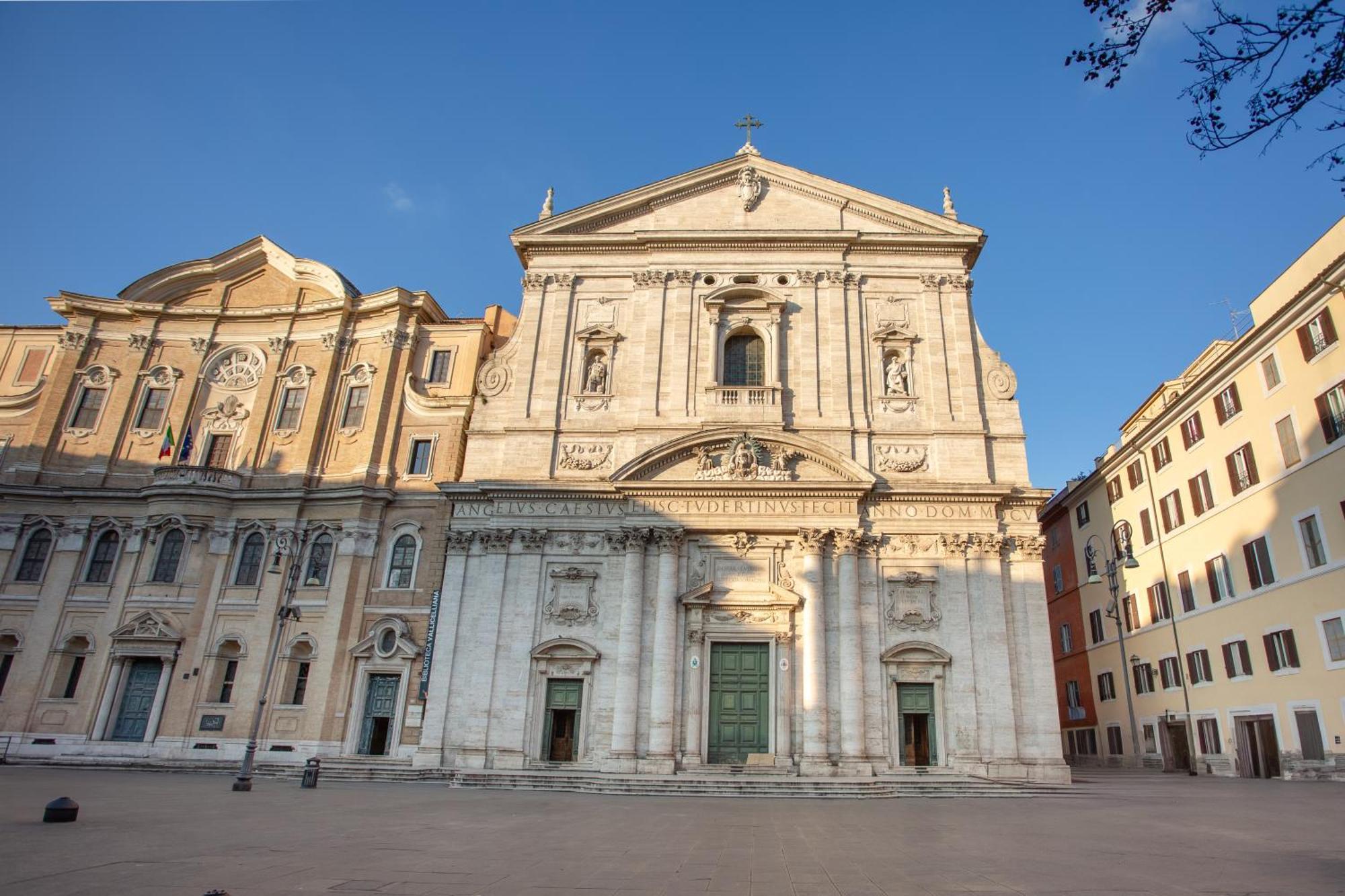 Oliviero - Piazza Navona Apartment